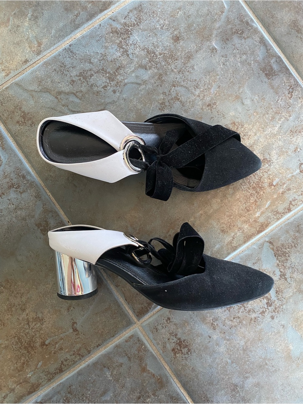 Black and White Ribbon Block Kitten Heel